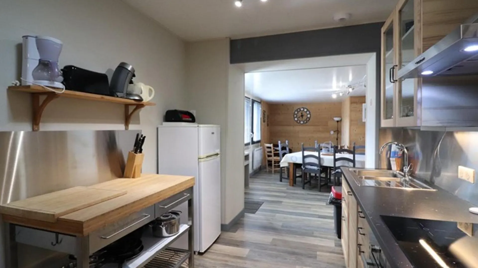 Maison Renovee Avec Jardin Et Terrasses, Proche Station Super-Lioran - Fr-1-742-306 Thiezac Holiday home